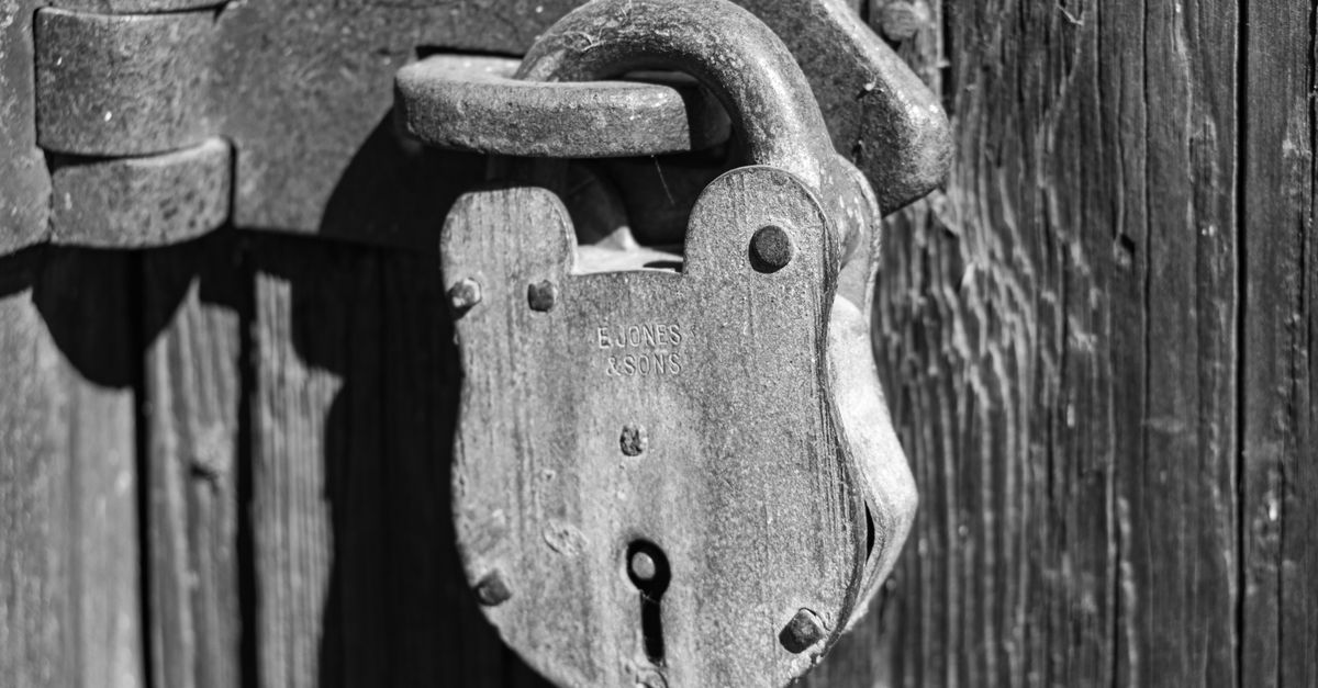 Can a Locksmith Open a Locked Door Without Damaging It? — King Locksmith NYC